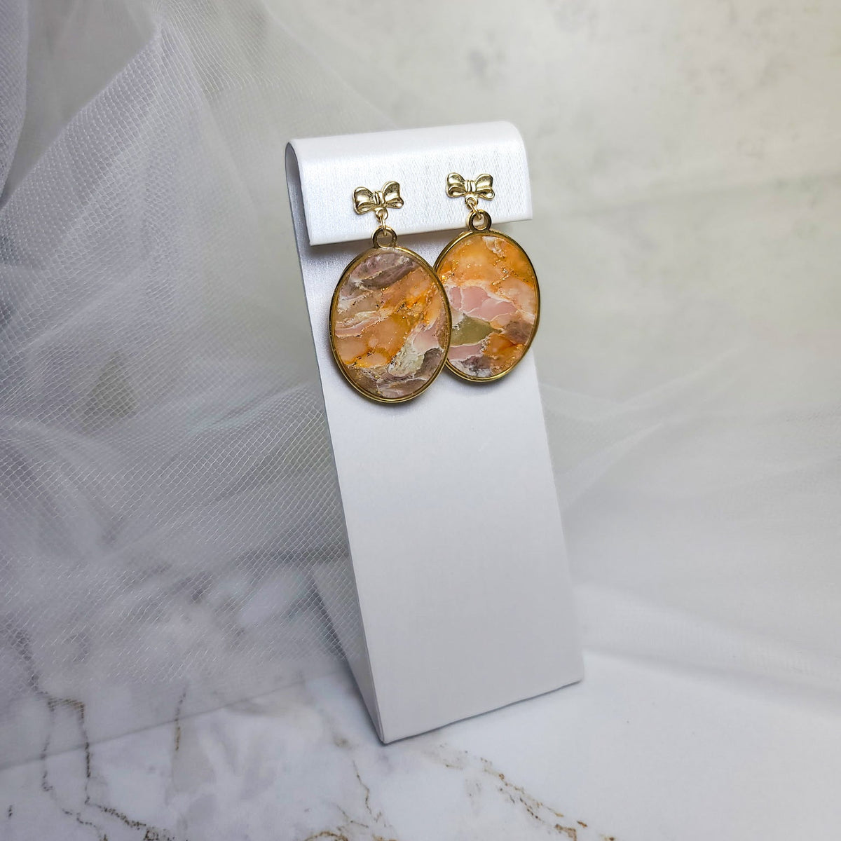 Gilded Gem Muse Dangle Earrings