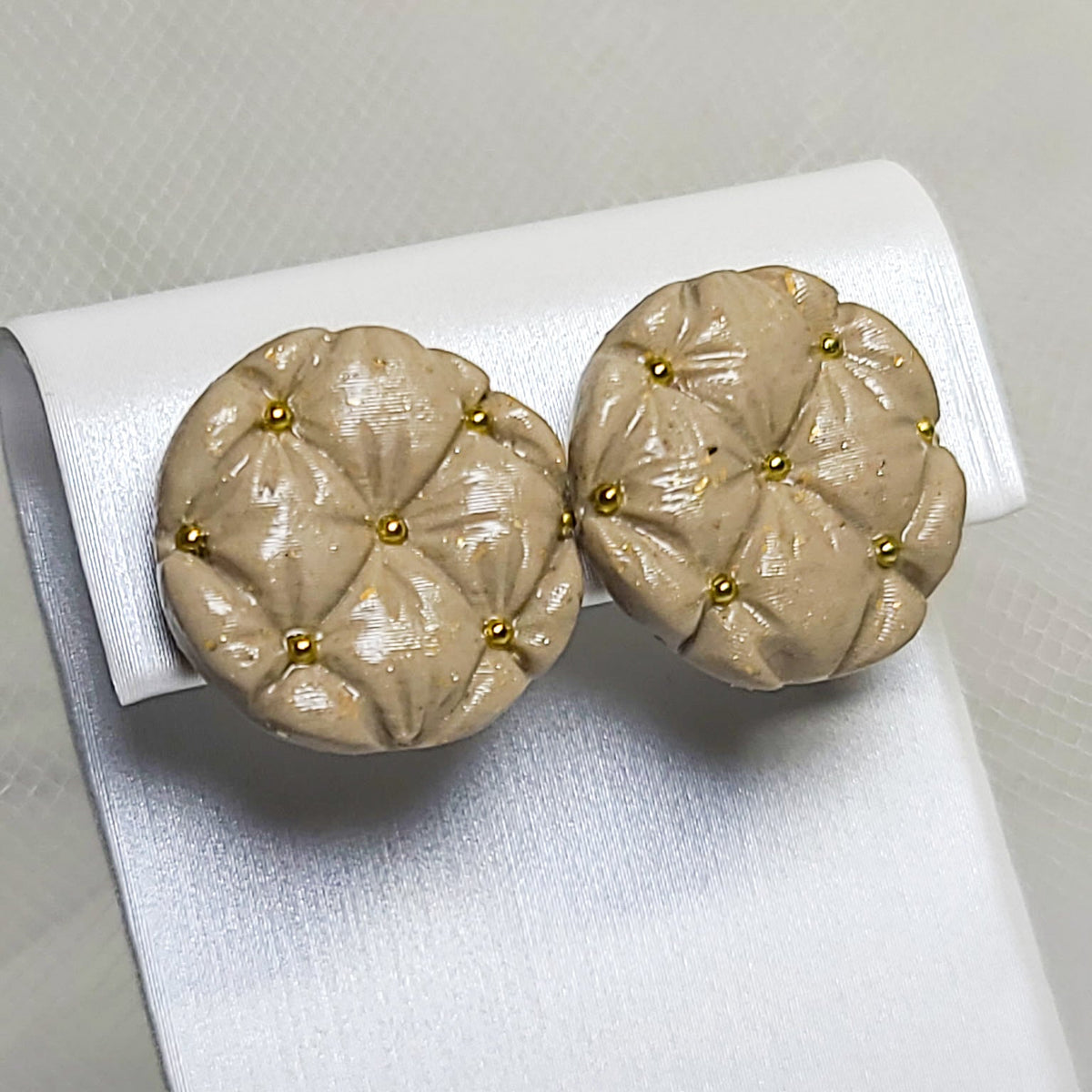 Matelassé Stud Earrings