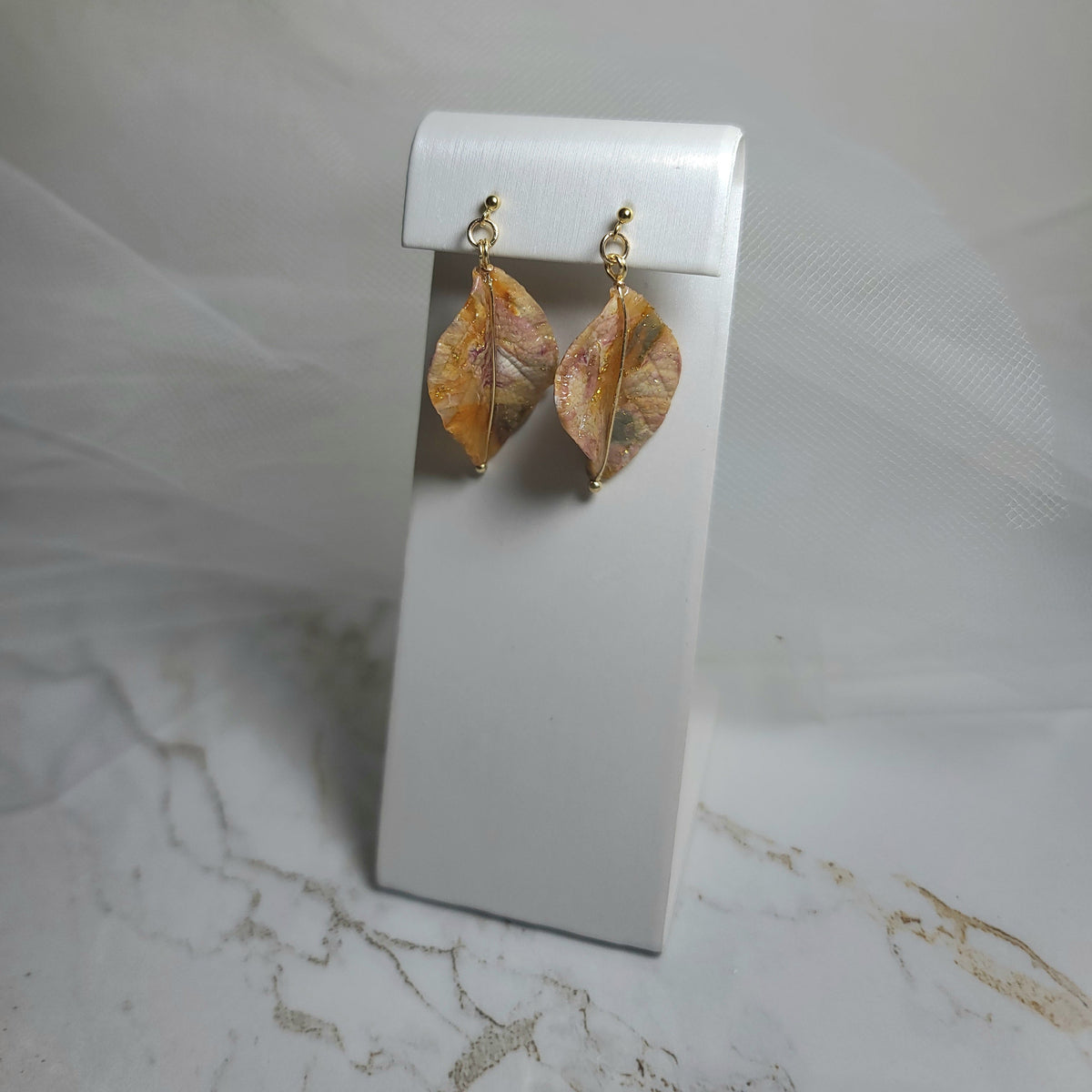 Fallen for You Medium Dangle Earrings